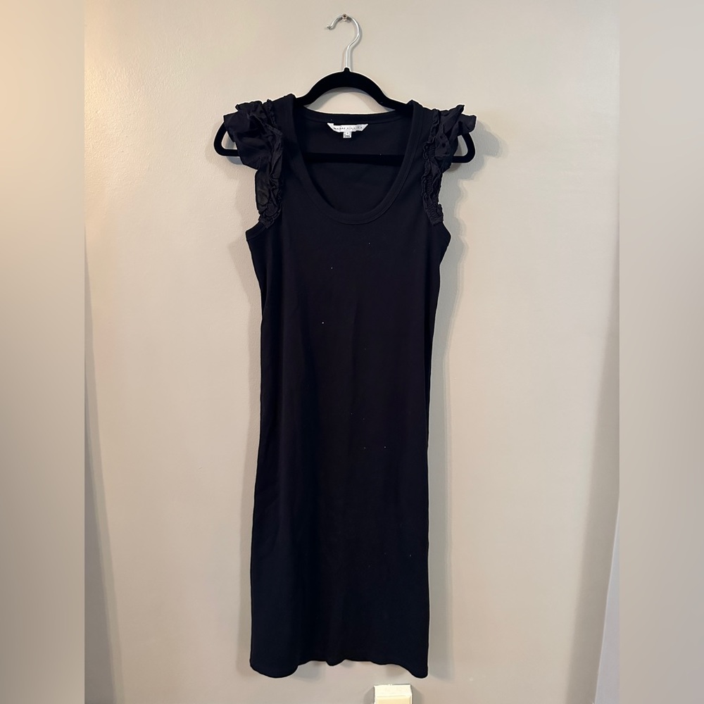 Black ribbed maternity dress